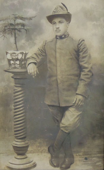 Soldato Merlo Albino